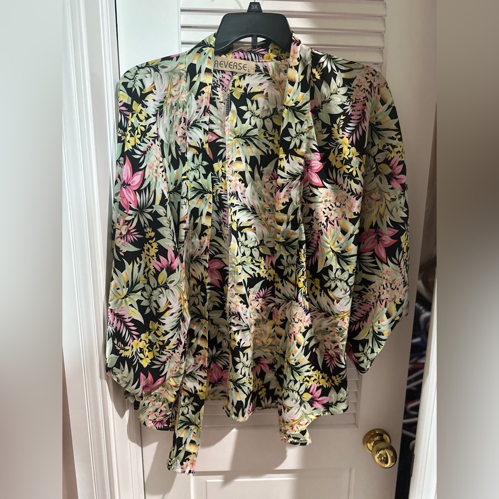 Tropical print cape size L